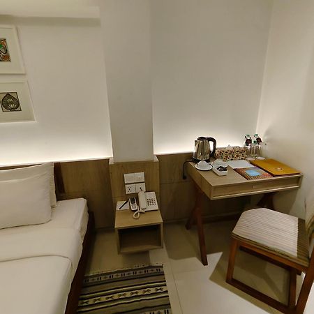 Hotel Nandini Dháka Exteriér fotografie